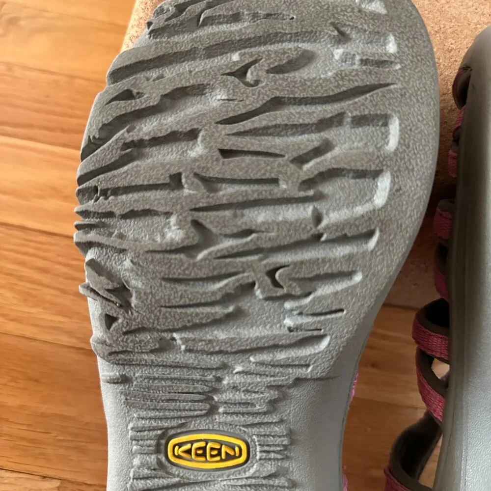 KEEN Youth Newport Water Sport Waterproof Sandals Size 6